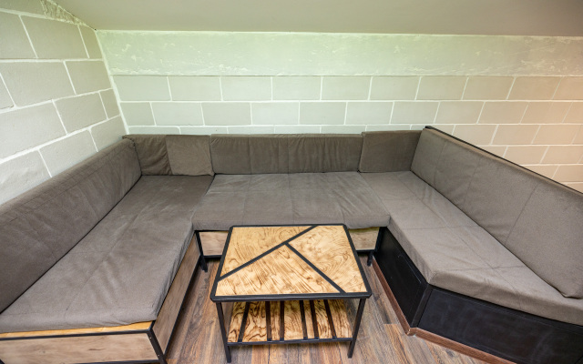 Merlin-Monro Flat with sauna