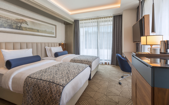 Мини-Отель Golden Tulip Istanbul Bayrampasa