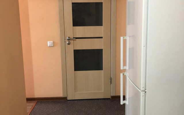 Апартаменты Дальневосточная 106