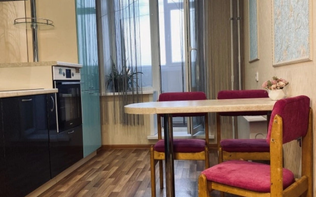 Апартаменты Холмогорская 4Г