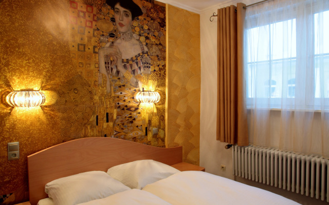 Erlangenskiy Dom Hotel