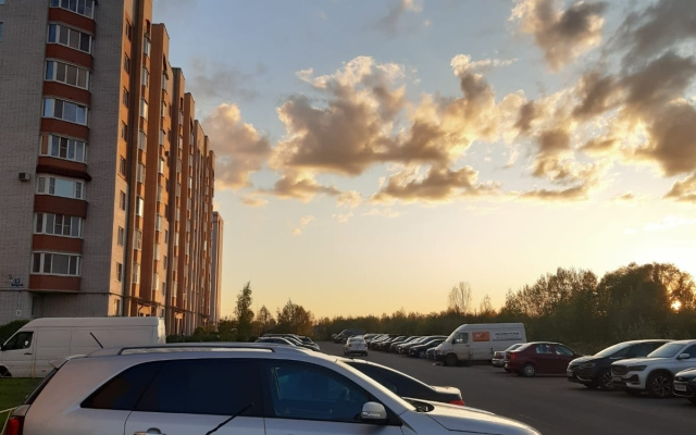 Kvartira Prostornaa Cistaa dla Otdyha Sem'ej ili s Kollegami v Komandirovke