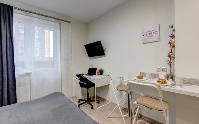 Апартаменты на Сергея Есенина 10