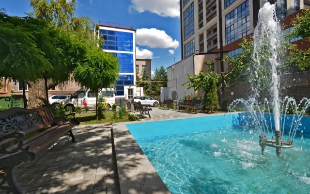 Seva Komitas Hotel - Image 3