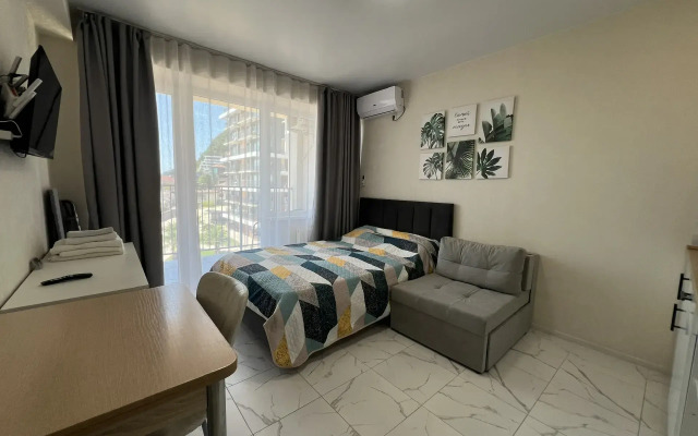 Апартаменты с современным ремонтом у моря