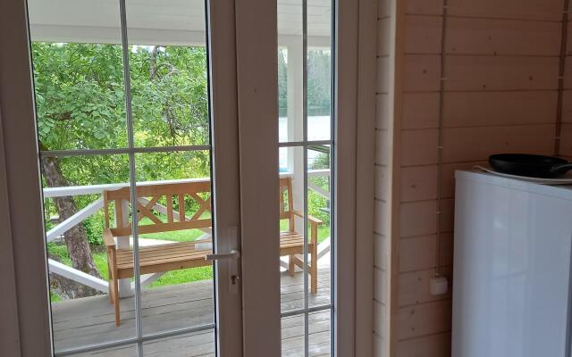 Domik Na Ozere Guest house
