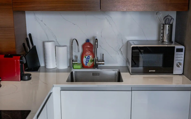 Апартаменты Нежная видовая студия Smart Host