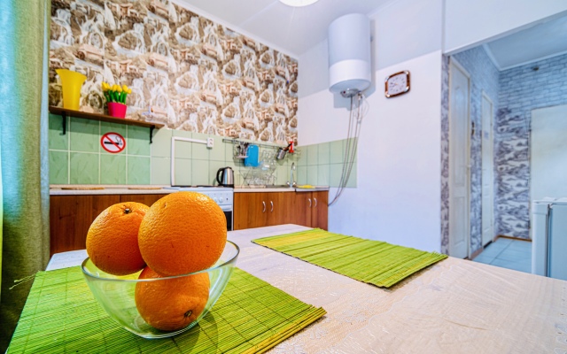 Апартаменты Однокомнатная квартира на  улице Ленсовета