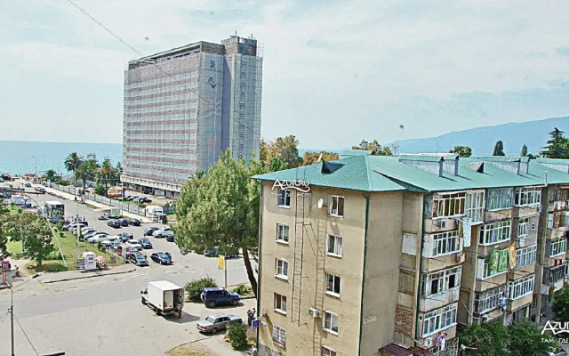 V Tsentre Goroda Flat