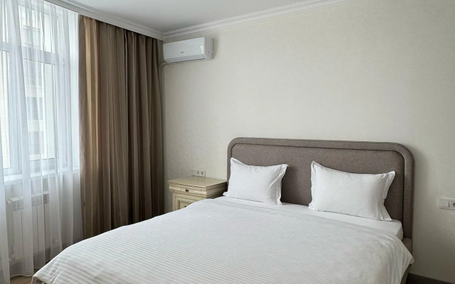 Apartment hotel 71 East