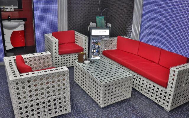 Roma Yerevan & Tours Hotel
