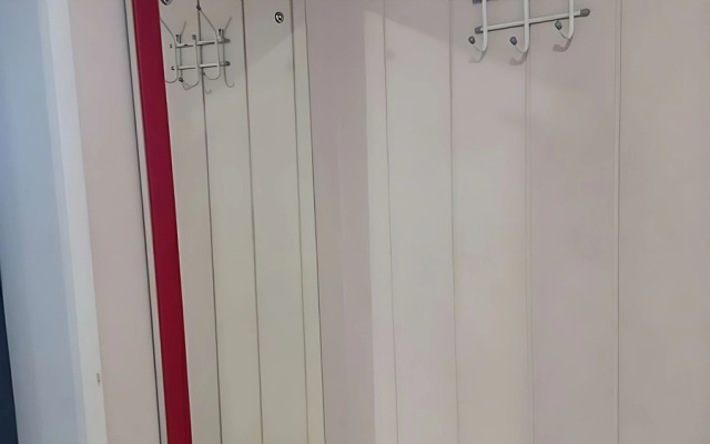 Студия на Горького 48 (46)