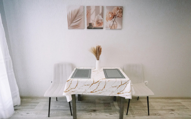 V Tsentralnom Rayone Goroda Kurska Flat