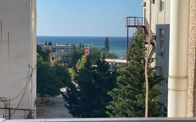 Апартаменты у пляжа Омега и парка Победы