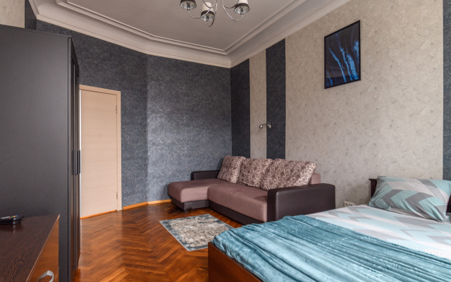 Апартаменты Рядом с Невским Проспектом