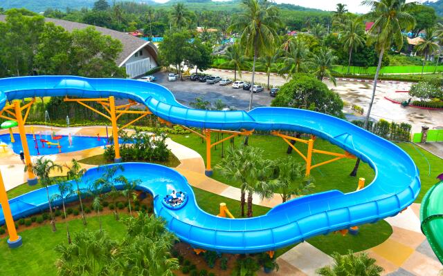 Splash Beach Resort 