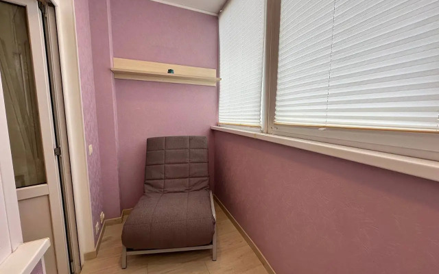 Na Vinogradnoy 22/1b Flat