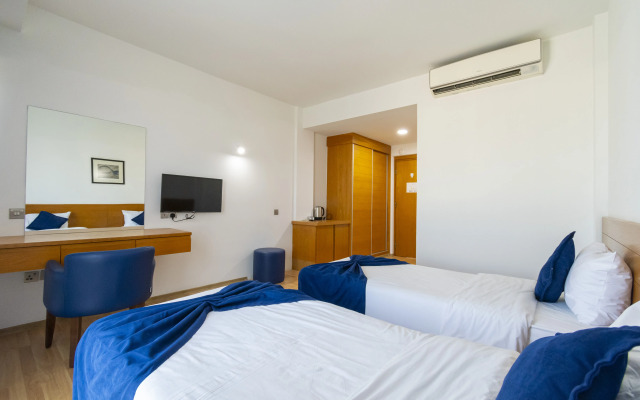 Bellapais Oasis Hotel