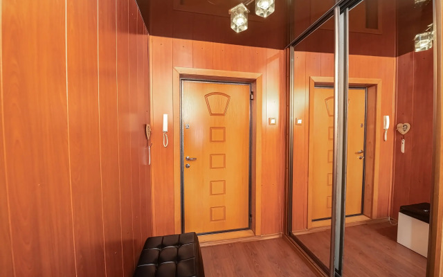 Квартира 2-х комнатная на Третьей Рабочей