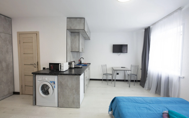 Квартира Тюмень - наш Дом на Ул. Мельникайте, дом 83