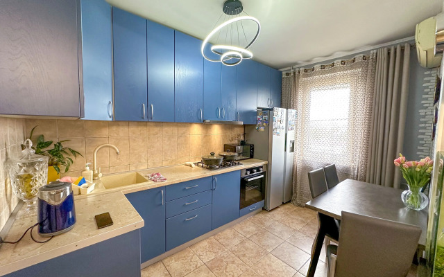 Апартаменты Ульянова 53 3-х Комнатные Альфагид