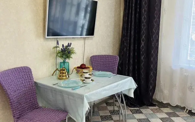 Квартира на Ивана Захарова 19