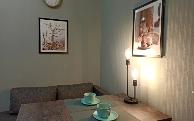 Uyutnaya Blizko ot Vokzala i Serysheva Flat