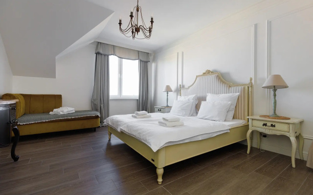 Baltic Apart & Naberezhnaya Provence Apartments