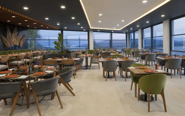 Курортный отель Vitalica Wellness and Wellbeing Bodrum Beach