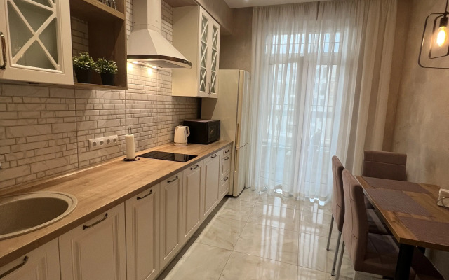 U Morya, Zapadny Plyazh Flat
