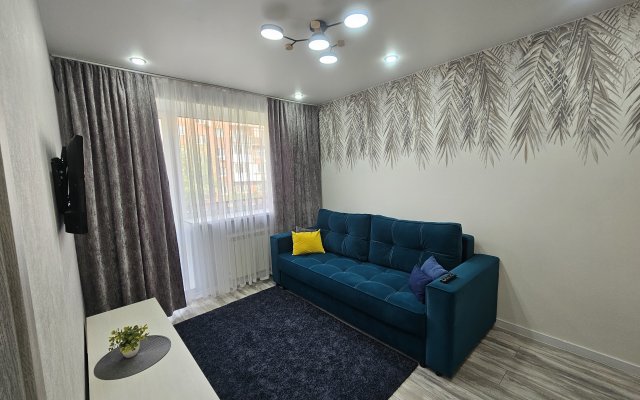 Siti Oomsk apartments Flat