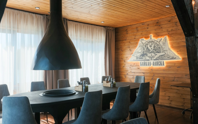 Baikal-Alyaska Hotel