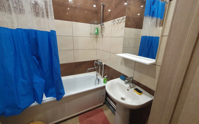 Uyutnaya Studiya na Matrosova Flat