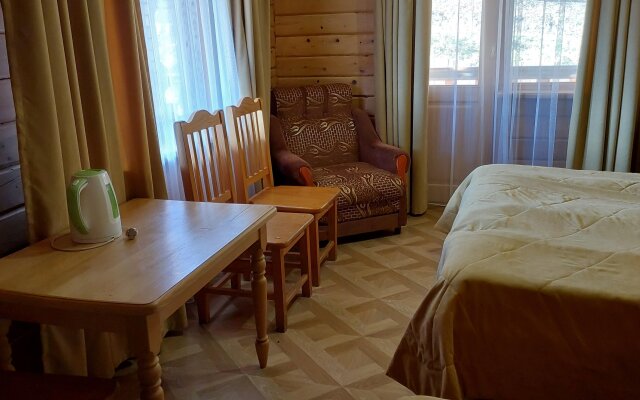 U Goryi Lyubava Guest House