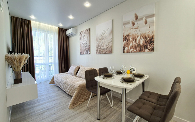 Potryasayuschaya v Flat