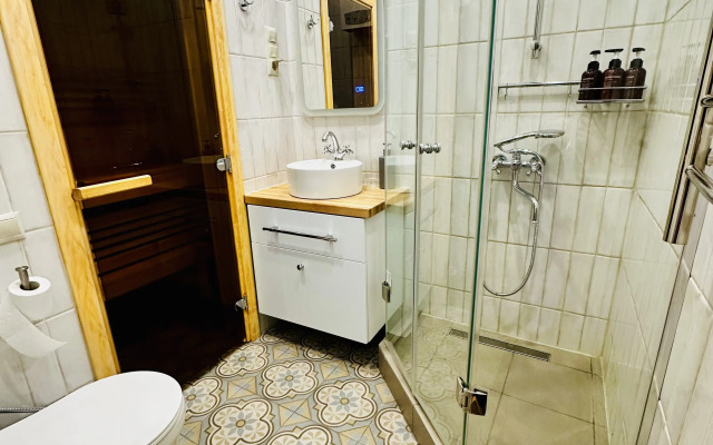 Daily Apart Flat