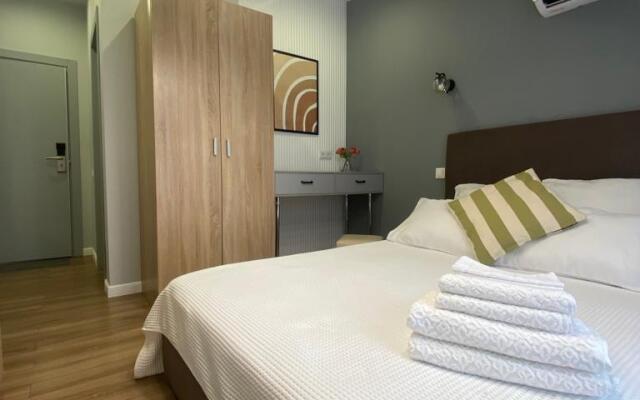 Lily Apartment