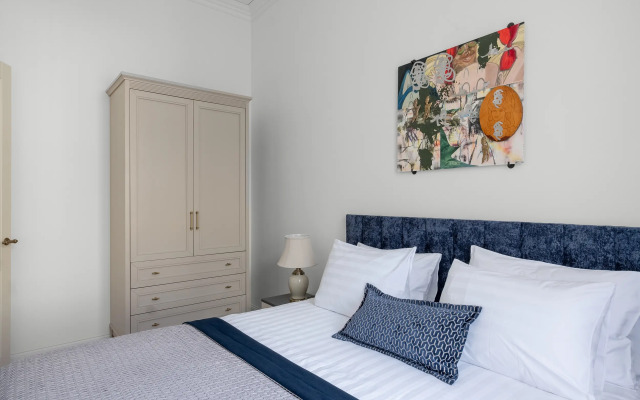 Hotel Hovard Club