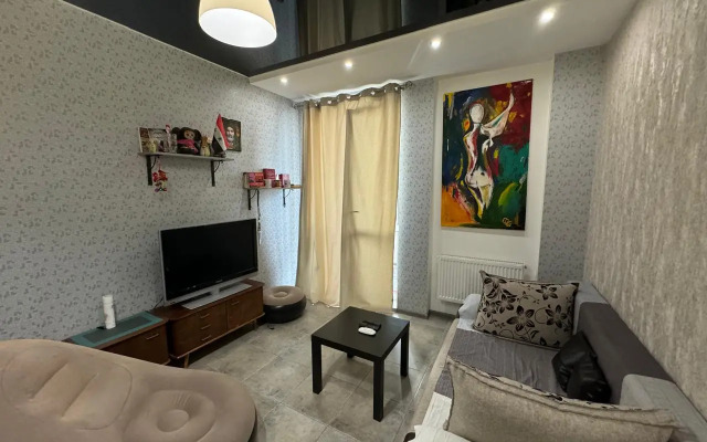 Квартира на Пархоменко 8