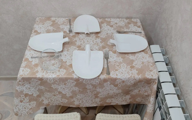 3kh Komnatnaya na Atamanskoy Flat