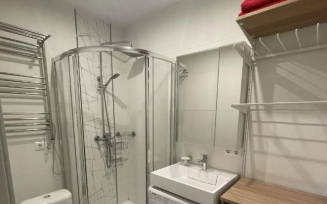 Udobnaya Studiya V Tsentre Apartments
