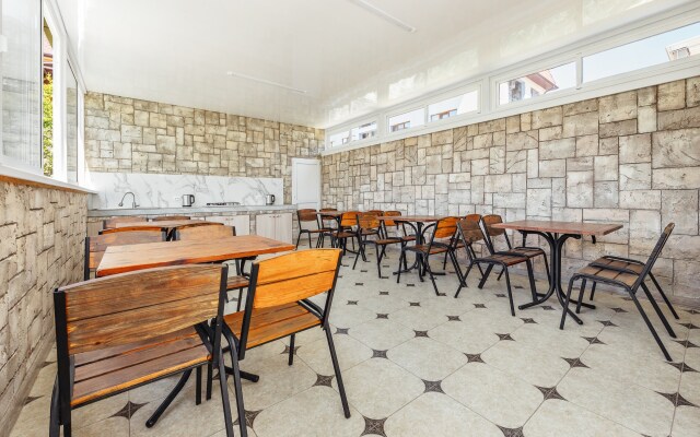 V Siriuse Guest House