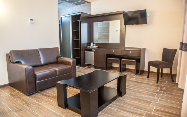 Ruslan Motel