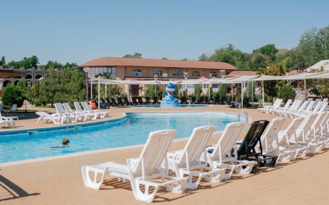 Venetsiya Hotel