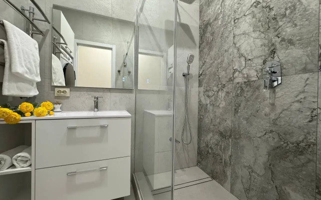 Lyuks Vozle Istochnika Apartments