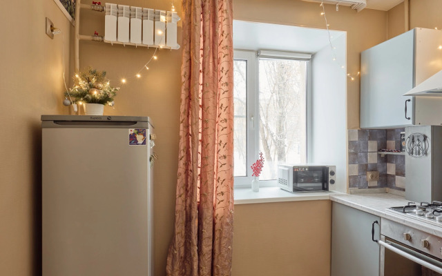 Malysheva Bazhova 3 Komnaty UGMK Lodging house