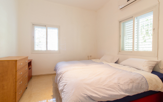 Апартаменты Bright 3BR in the Beating Heart of TLV by FeelHome