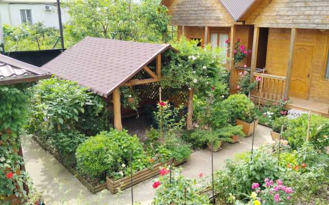 Gostevoy Dom Demerdzhipa Ulitsa, 84 Guest House