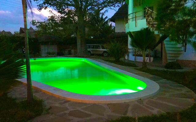 Simba House Watamu Hotel