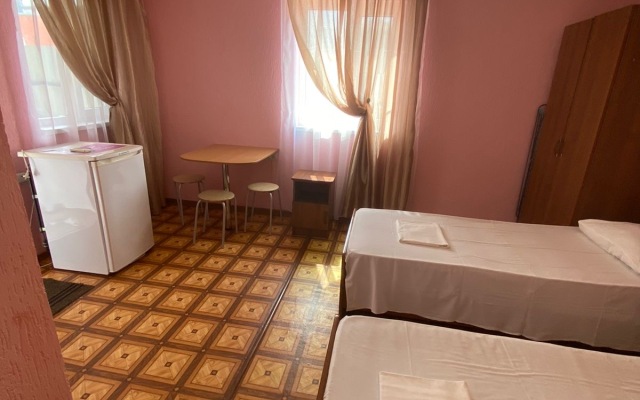 Na Kurortnoy Guest House
